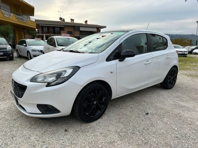 OPEL Corsa 1.4 90CV 5 porte Innovation +metano Immagine 2