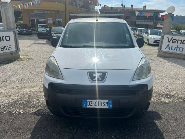 PEUGEOT Partner 1.6 HDi 90CV L2 3 posti Furgone Affaire Immagine 1