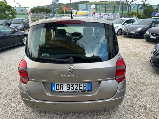 RENAULT Grand Modus 1.2 16V Dynamique Immagine 4