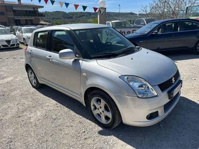 SUZUKI Swift 1.3 5p. 4X4 GL PLUS Immagine 2