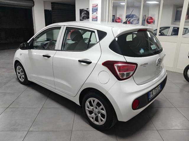 HYUNDAI i10 1.0 MPI Classic Immagine 2