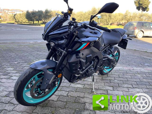 YAMAHA MT-10 998cc ABS Immagine 3