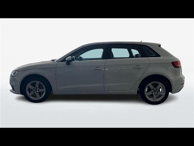 AUDI A3 Sportback 30 1.6 TDI 116cv Business Immagine 1