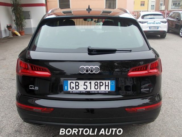 AUDI Q5 35 TDI 33.000 KM S TRONIC BUSINESS QUATTRO Immagine 3