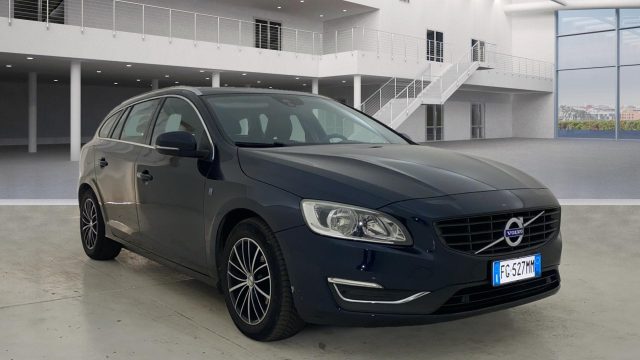 VOLVO V60 2.0 d2 Volvo Ocean Race geartronic Immagine 3