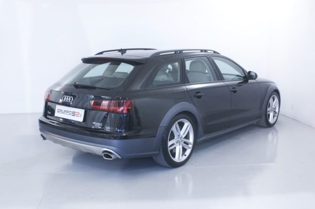 AUDI A6 allroad 3.0 TDI 218 CV S tronic Business Plus Immagine 4