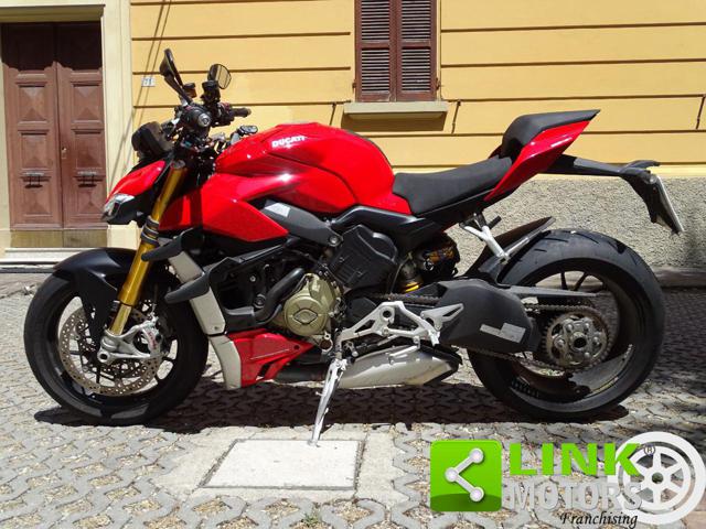 DUCATI Streetfighter V4 1100 S 208cv Immagine 1