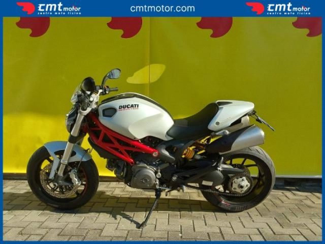 DUCATI Monster 796 Garantita e Finanziabile Immagine 2