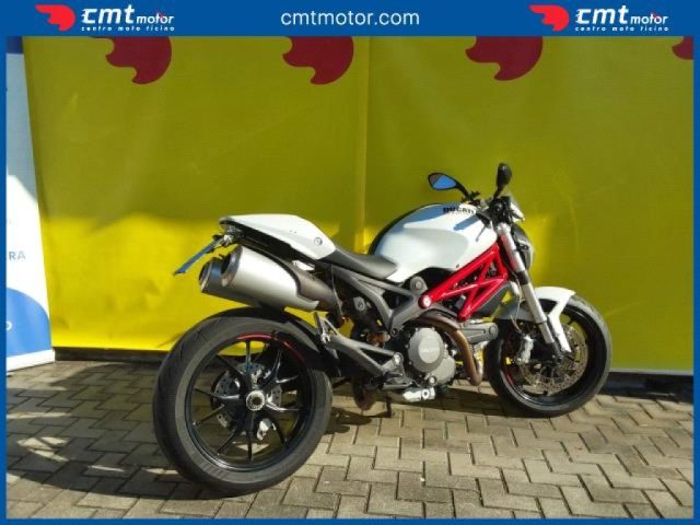 DUCATI Monster 796 Garantita e Finanziabile Immagine 4