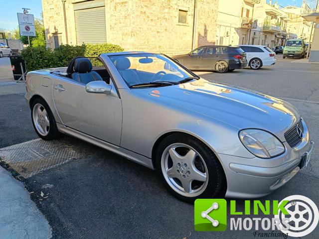 MERCEDES-BENZ SLK 320 ALLESTIMENTO DESIGNO ASI TARGA ORO Immagine 3