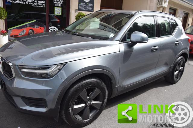 VOLVO XC40 D3 Immagine 0