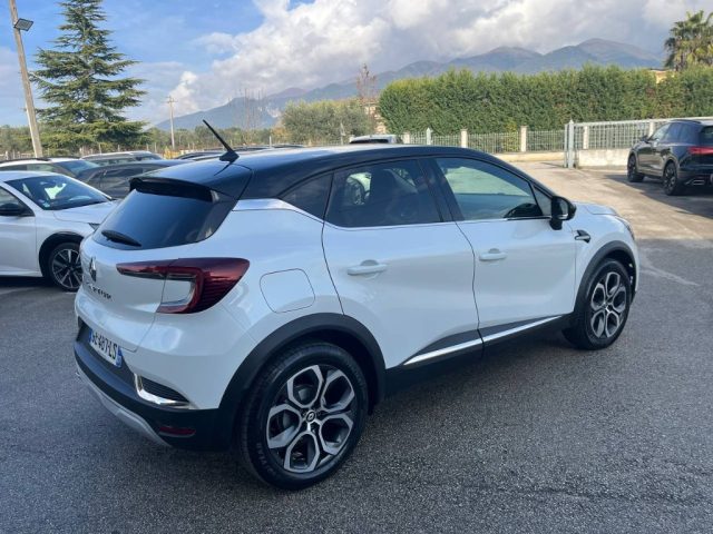 RENAULT Captur TCe 100 CV GPL FAP Intens Immagine 3