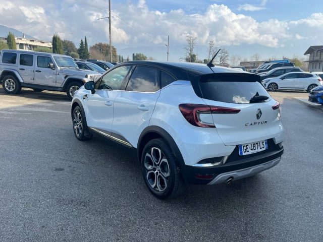 RENAULT Captur TCe 100 CV GPL FAP Intens Immagine 4