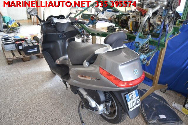 PIAGGIO Xevo 400 X-EVO 400 Immagine 2