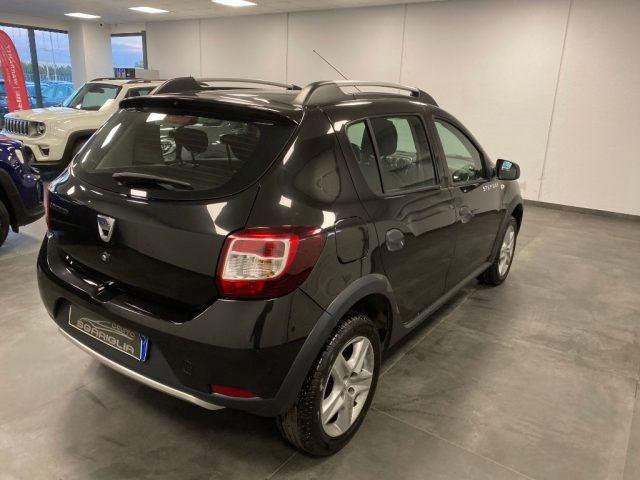 DACIA Sandero Stepway 1.5 dCi Prestige + Navigatore Immagine 3