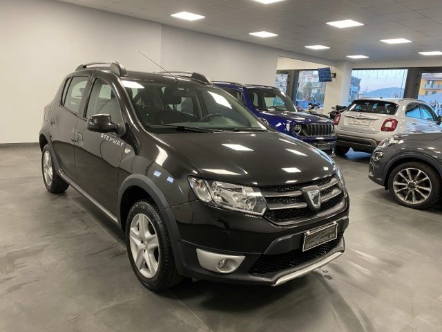 DACIA Sandero Stepway 1.5 dCi Prestige + Navigatore Immagine 0