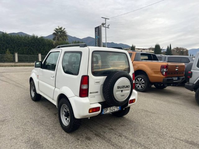 SUZUKI Jimny 1.5 DDiS cat 4WD JLX Più Immagine 3