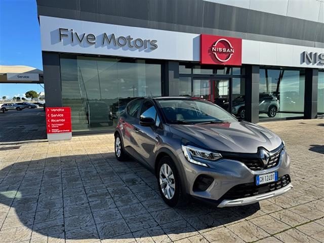 RENAULT Captur 1.6 E Tech hybrid Business 145cv auto Immagine 1