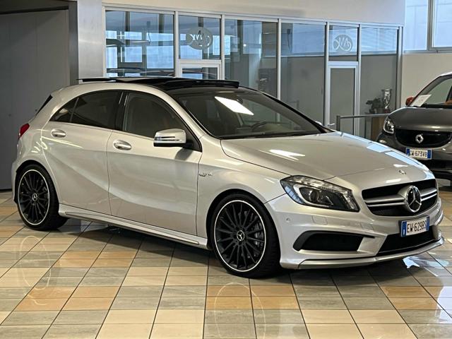 MERCEDES-BENZ A 45 AMG 4Matic Immagine 1