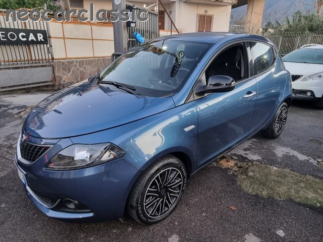 LANCIA Ypsilon 1.0 FireFly 5 porte S&S Hybrid Gold Immagine 2