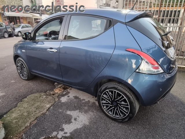 LANCIA Ypsilon 1.0 FireFly 5 porte S&S Hybrid Gold Immagine 3