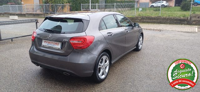 MERCEDES-BENZ A 180 CDI Sport Immagine 4