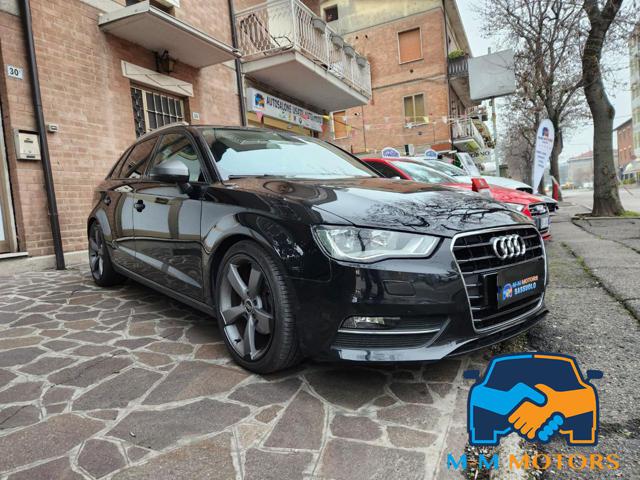 AUDI A3 SPB 1.6 TDI S tronic Ambition Immagine 0