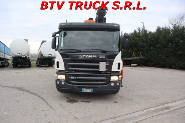 SCANIA P 270 CASSONE FISSO + CARICATORE E PEDANA Immagine 2