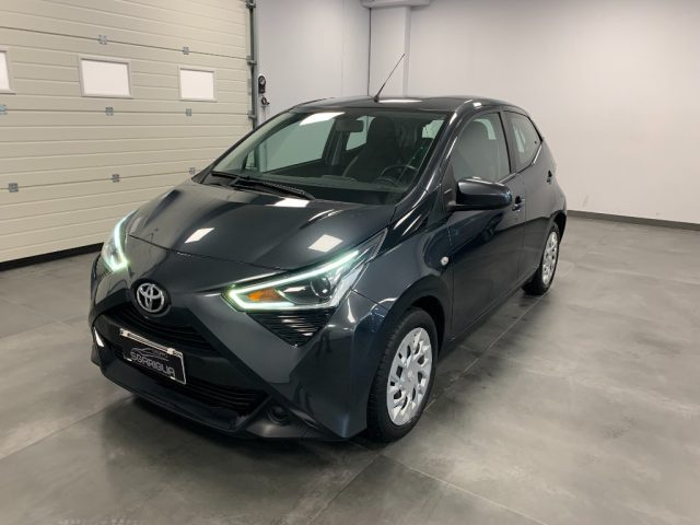 TOYOTA Aygo 1.0 Benzina 5 Porte Connect x-business Immagine 2