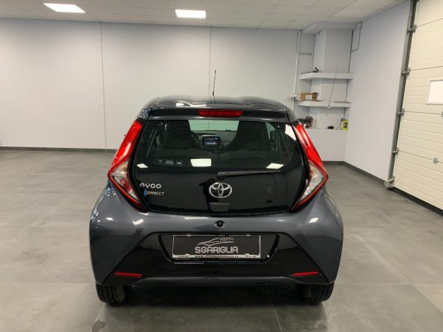 TOYOTA Aygo 1.0 Benzina 5 Porte Connect x-business Immagine 4