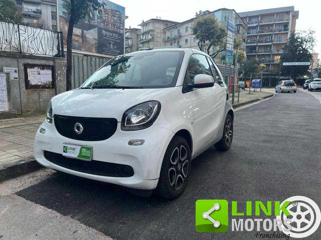 SMART ForTwo 70 1.0 twinamic cabrio Passion Immagine 2