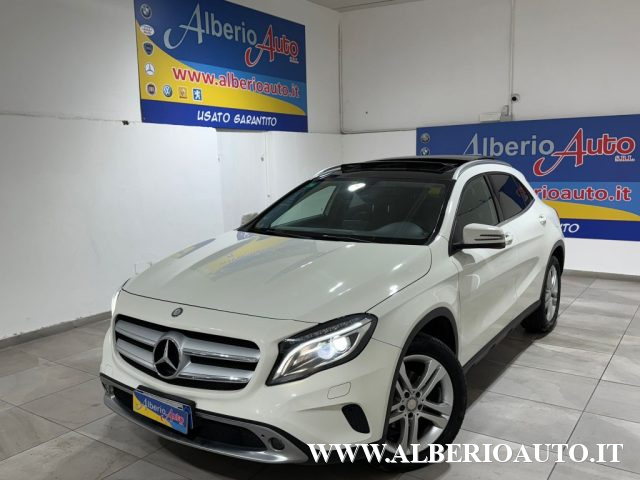 MERCEDES-BENZ GLA 200 d Automatic 4Matic Enduro + TETTO Immagine 0