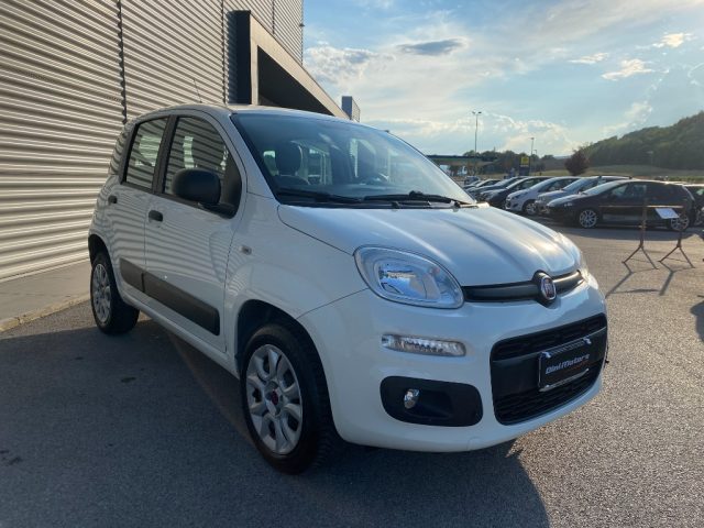 FIAT Panda 0.9 TwinAir Turbo METANO OK NEOPATENTATI Immagine 2