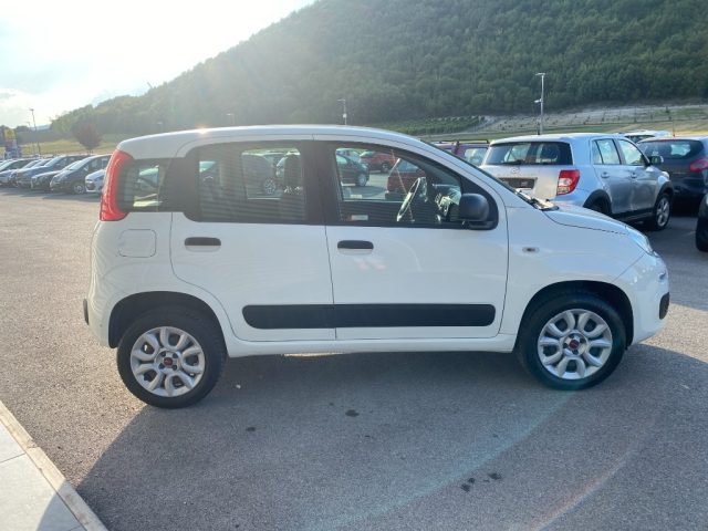 FIAT Panda 0.9 TwinAir Turbo METANO OK NEOPATENTATI Immagine 3