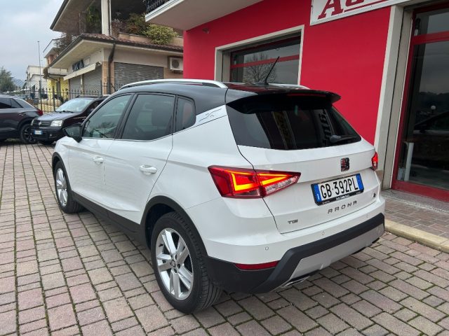 SEAT Arona 1.0 TGI FR Immagine 3