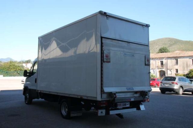 IVECO Daily 35C14 SPONDA IDRAULICA Cabinato Immagine 4