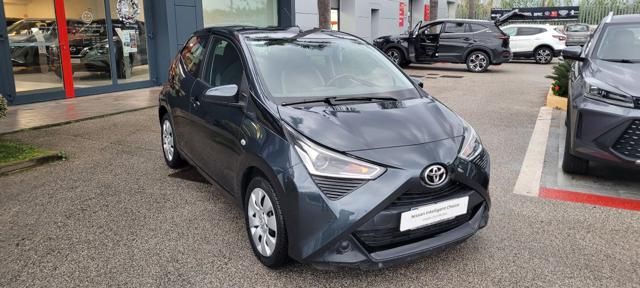 TOYOTA Aygo 1.0 VVT-i 72 CV 5 porte x-business MMT Immagine 0