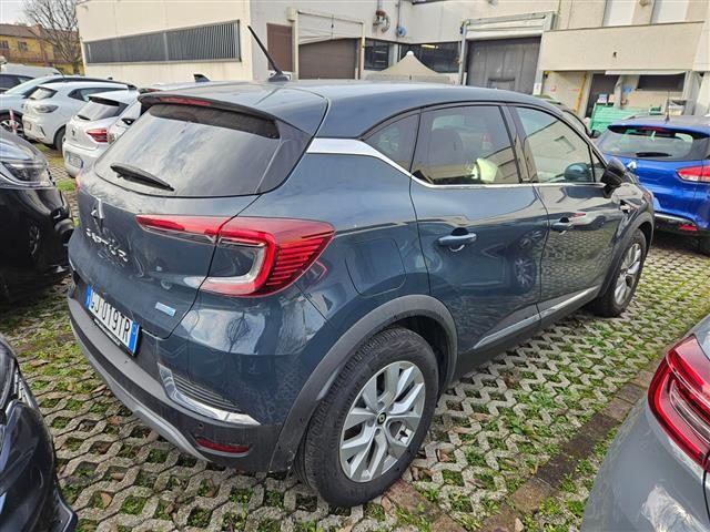 RENAULT Captur 1.6 E TECH Plug in Hybrid 160cv Intens Auto Immagine 2