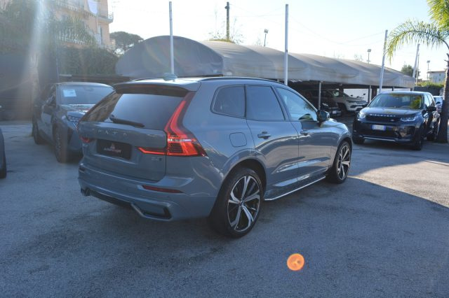 VOLVO XC60 B4 (d) AWD Geartronic R-design STRAFULL Immagine 2