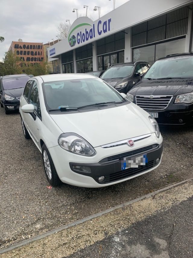 FIAT Grande Punto 1.4 5 porte evo Immagine 1