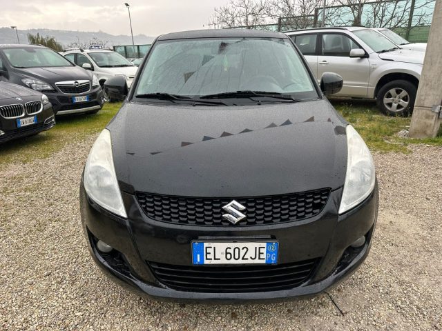 SUZUKI Swift 1.3 DDiS 5 porte GL Top Immagine 1