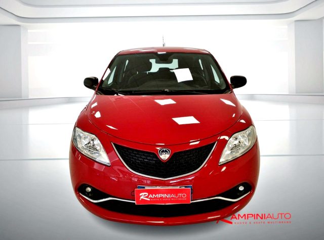 LANCIA Ypsilon 1.2 B. 69 Cv Km 51.000 Ok Neopatentati Pronta Cons Immagine 2