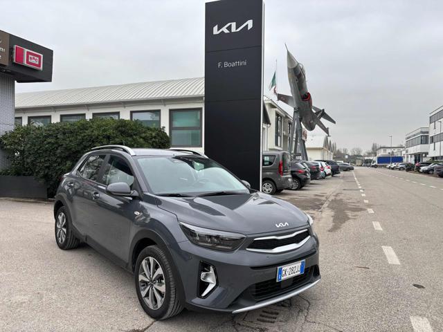 KIA Stonic 1.2 DPI Urban Immagine 0