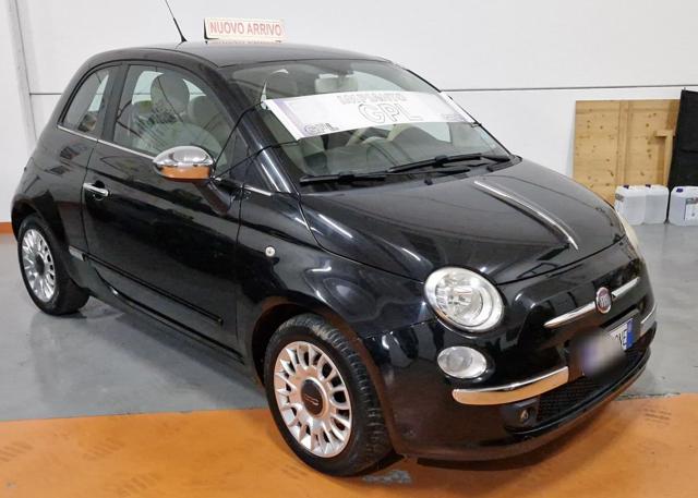 FIAT 500 1.2 EasyPower Lounge ok neopatentati Immagine 0