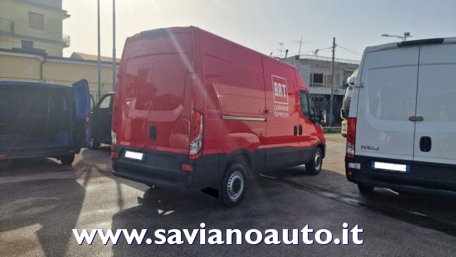 IVECO DAILY  35S12 FURGONE L1 H2 Immagine 2