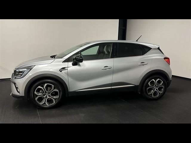 RENAULT Captur 1.6 E Tech hybrid Intens 145cv auto Immagine 2