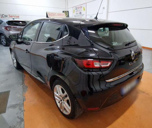 RENAULT Clio dCi 8V 75 CV 5 porte Moschino ok neopatentati Immagine 1