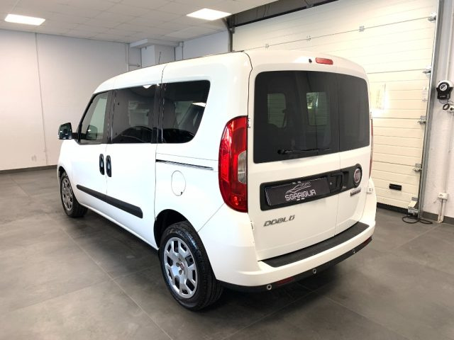 FIAT Doblo 1.6 MJT 5 Posti PC Combi N1 Lounge Immagine 4