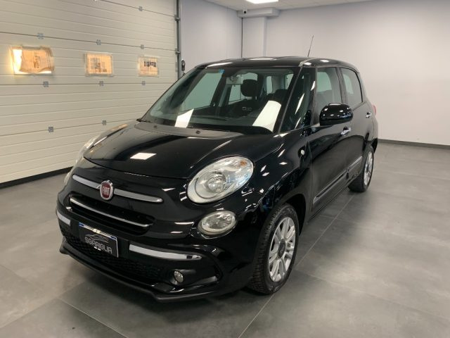 FIAT 500L 1.6 Multijet 120 CV Lounge Immagine 2