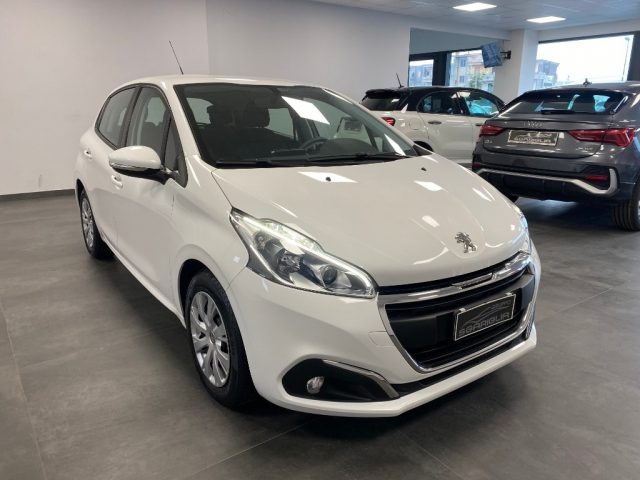 PEUGEOT 208 1.6 BlueHDi 5 porte Active Immagine 0